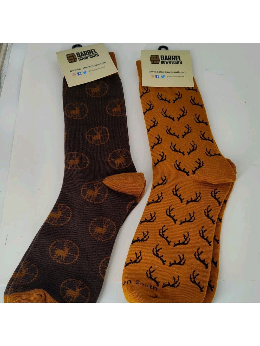 2X Barrel Down South Fun Hunting Socks For Men - One Size Rack 'Em Deer Hunting